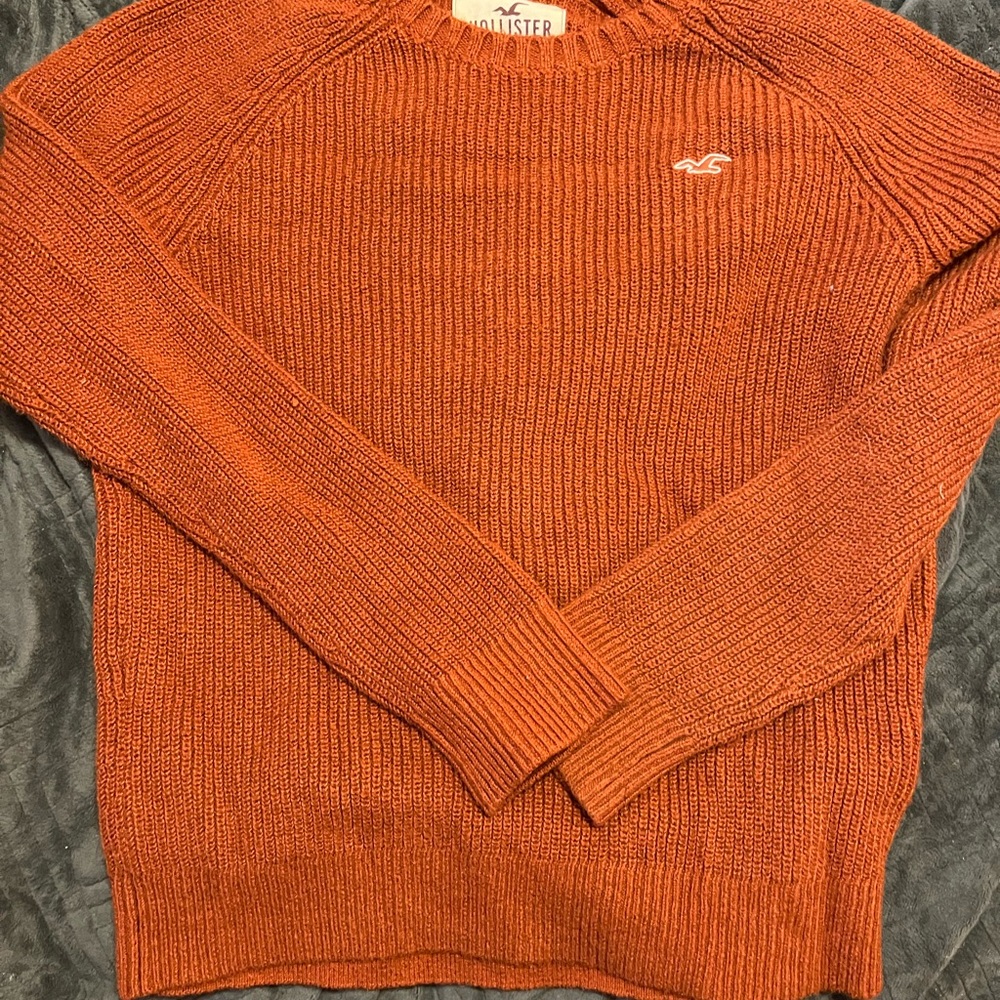 Men’s sweater